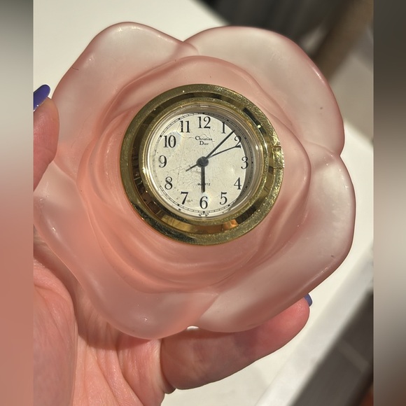 Vintage Christian Dior Pink Lead Crystal Rose Decorative Clock RARE - Picture 4 of 7
